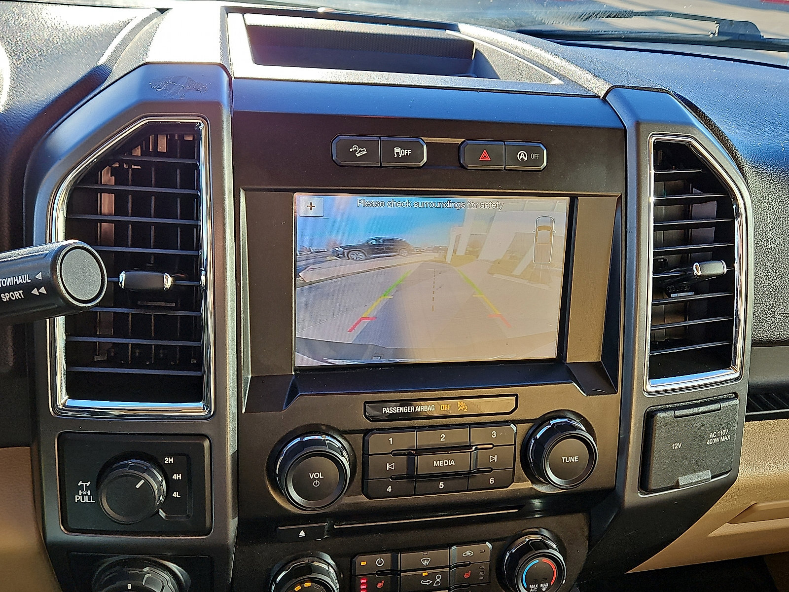 Used 2017 Ford F150 XLT w/ Equipment Group 302A Luxury image 16