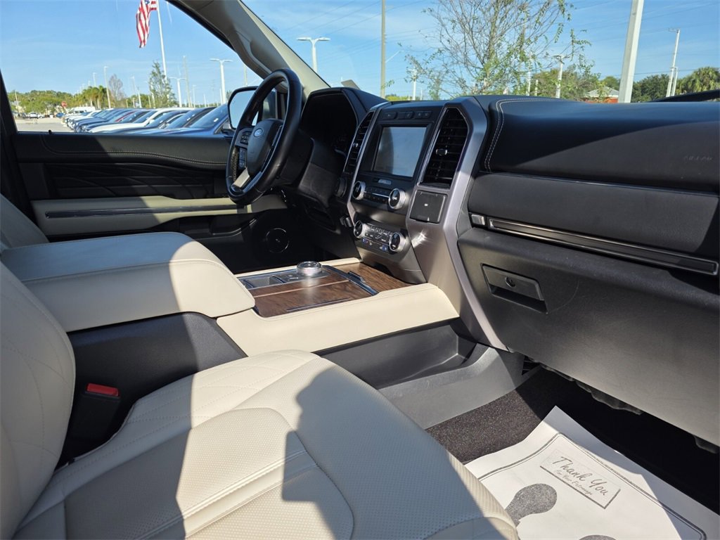 Used 2020 Ford Expedition Platinum image 9