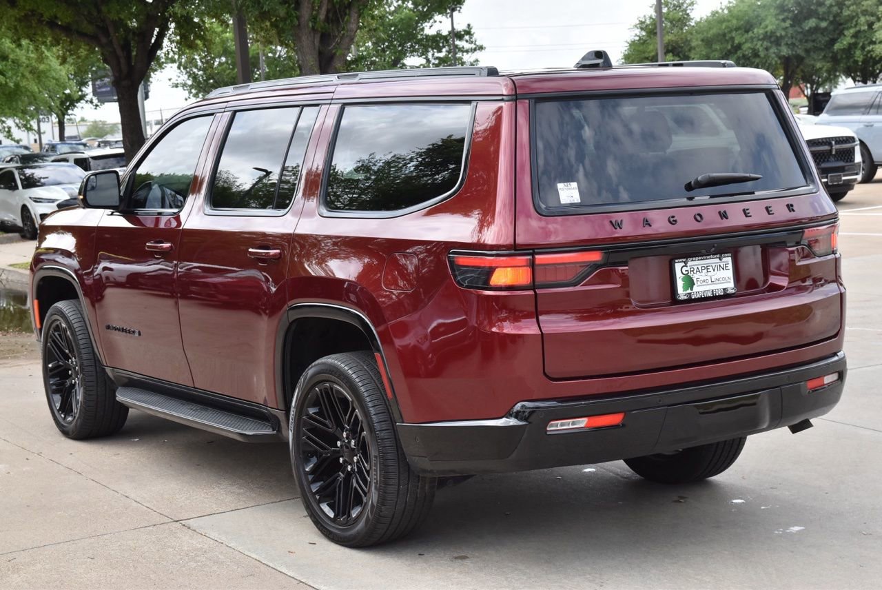 Used 2024 Jeep Wagoneer Series II w/ Convenience Group I image 10