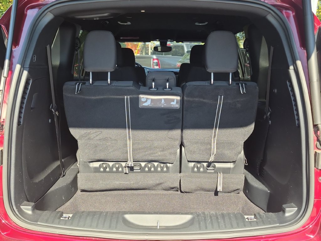 Used 2018 Chrysler Pacifica Touring Plus w/ S Appearance Package FWD image 23