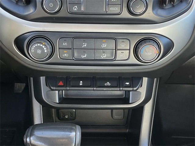 Used 2019 Chevrolet Colorado LT image 16