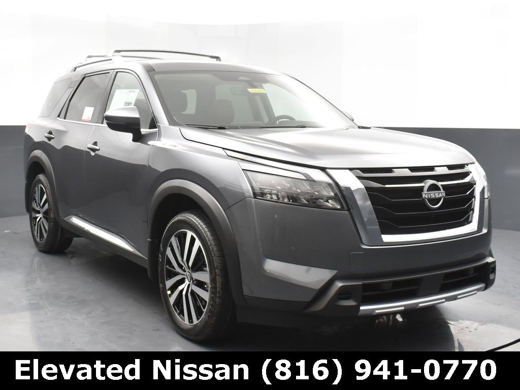 New 2025 Nissan Pathfinder Platinum