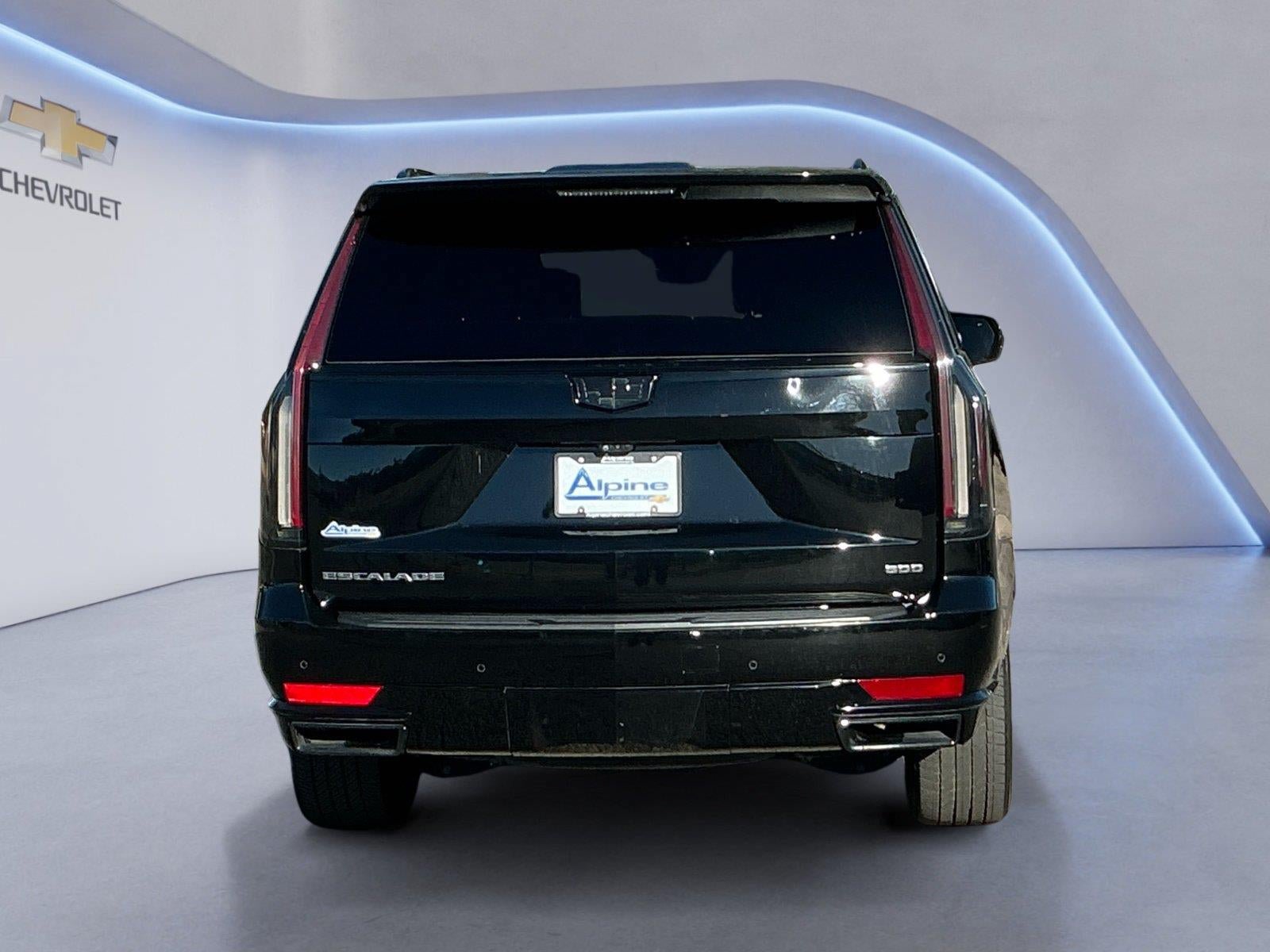 Used 2023 Cadillac Escalade Sport Platinum AWD/4WD image 4