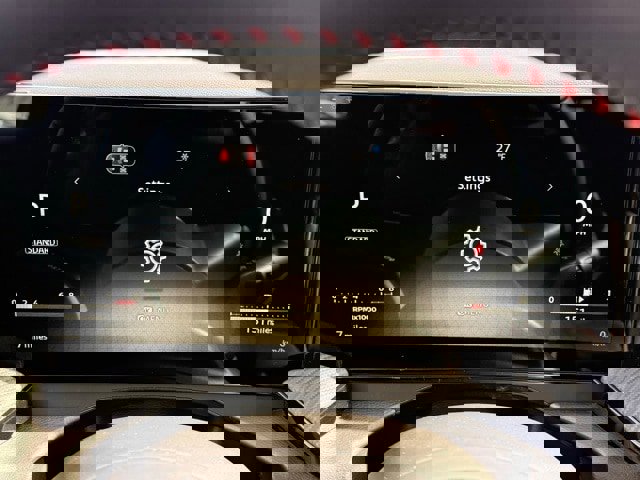 New 2026 Nissan Kicks SR w/ Cold Weather Package image 27