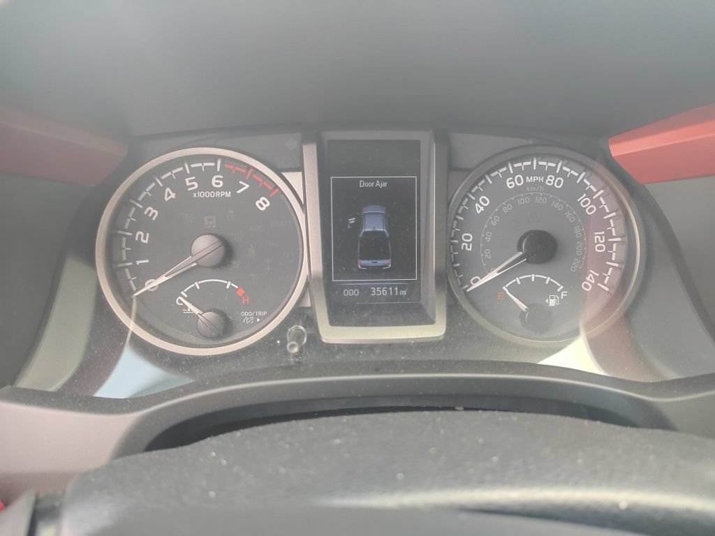 Certified 2020 Toyota Tacoma TRD Off-Road AWD/4WD image 4