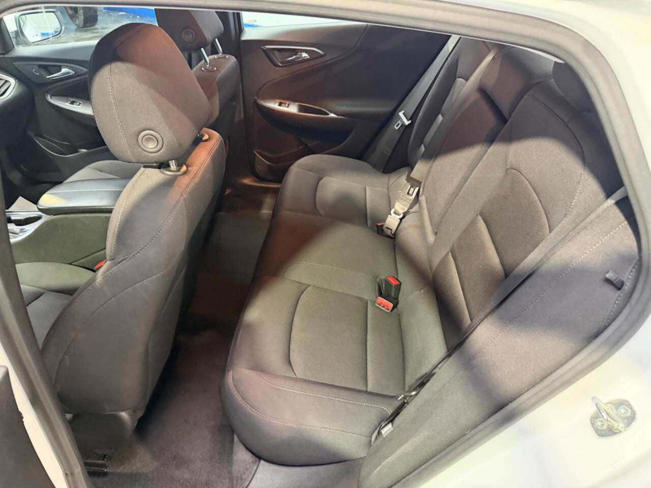 Used 2024 Chevrolet Malibu LT image 16