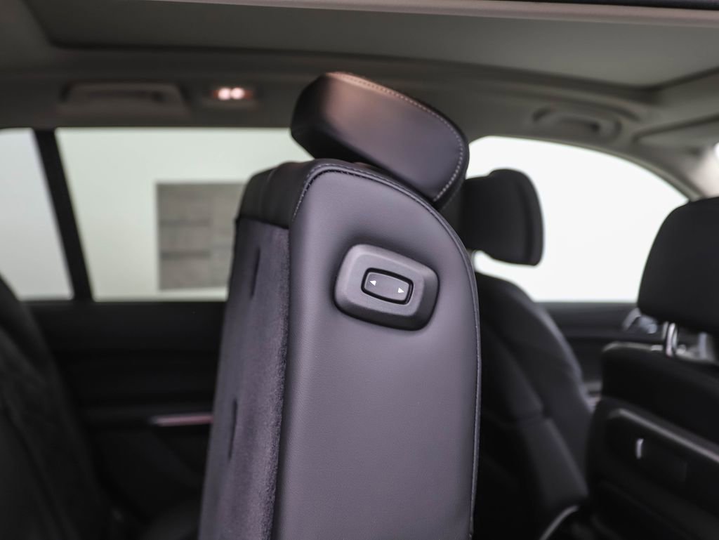 Used 2025 BMW X7 xDrive40i image 30