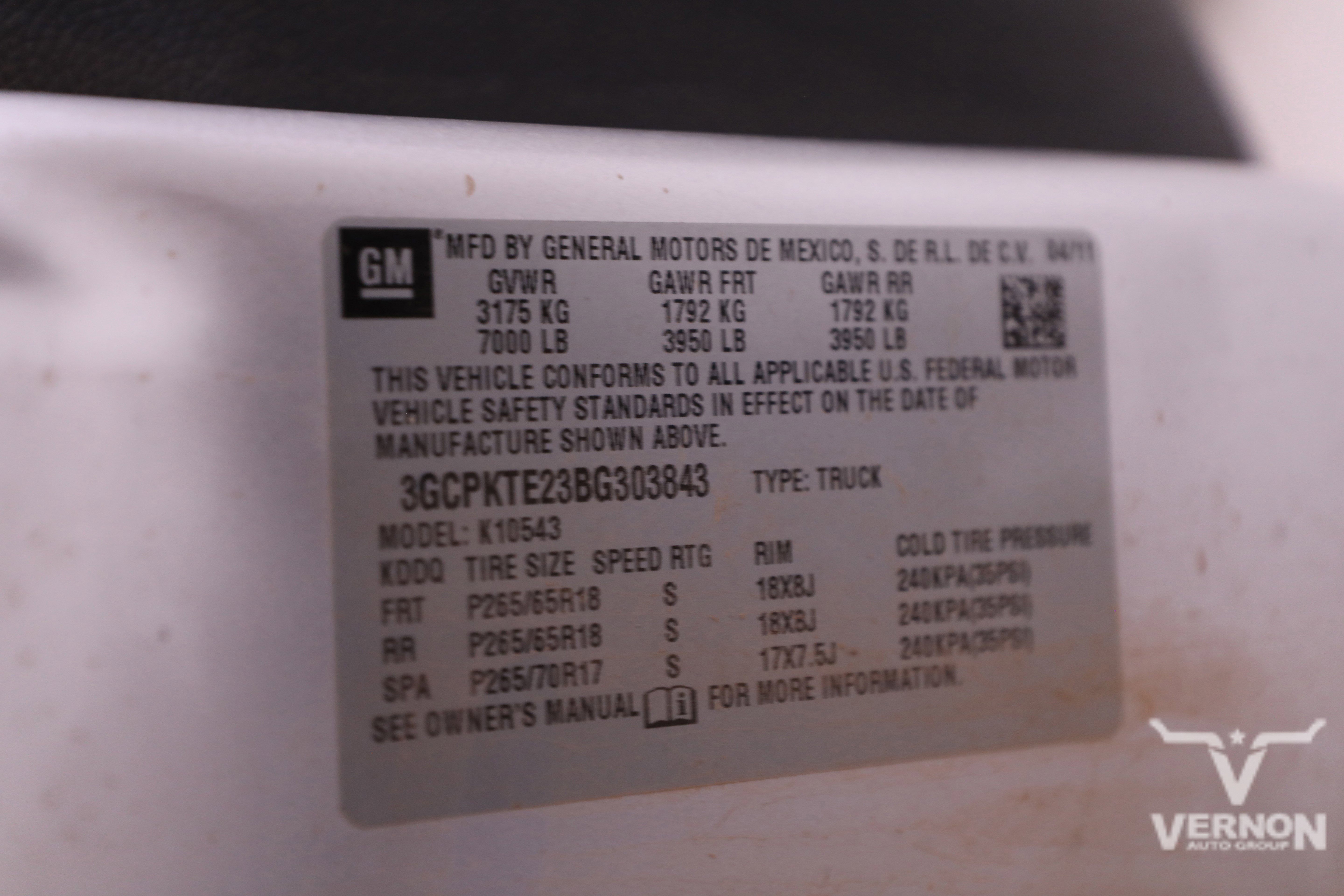 Used 2011 Chevrolet Silverado 1500 LTZ w/ Z71 Appearance Package image 14