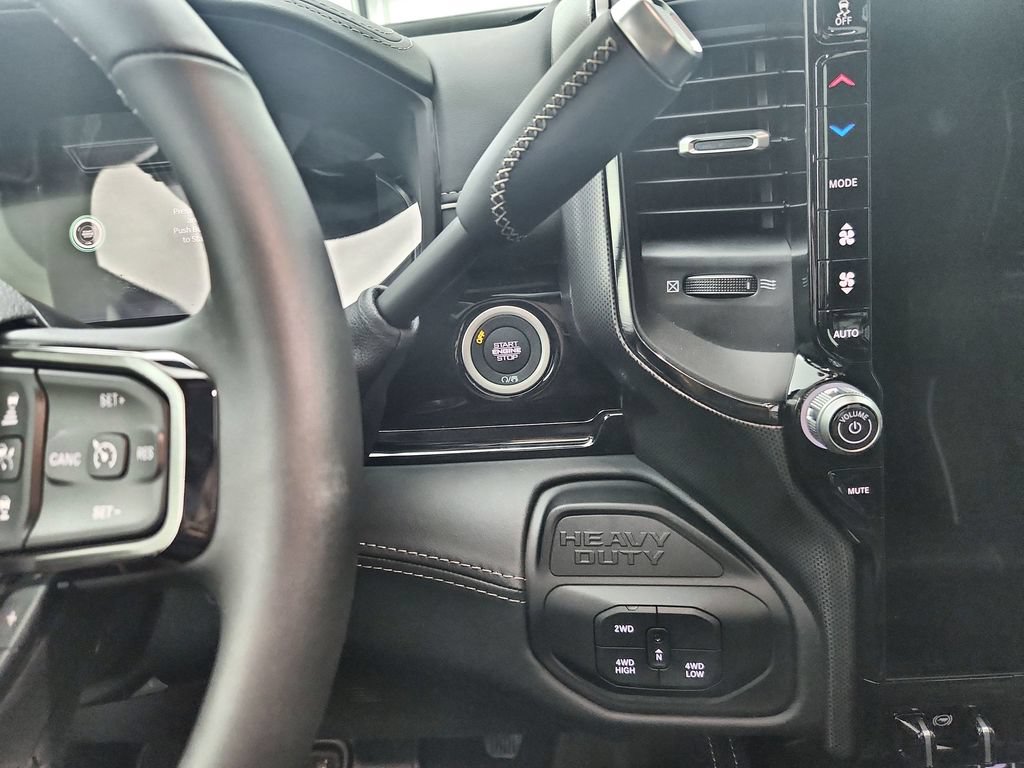 New 2026 RAM 2500 Limited AWD/4WD image 29