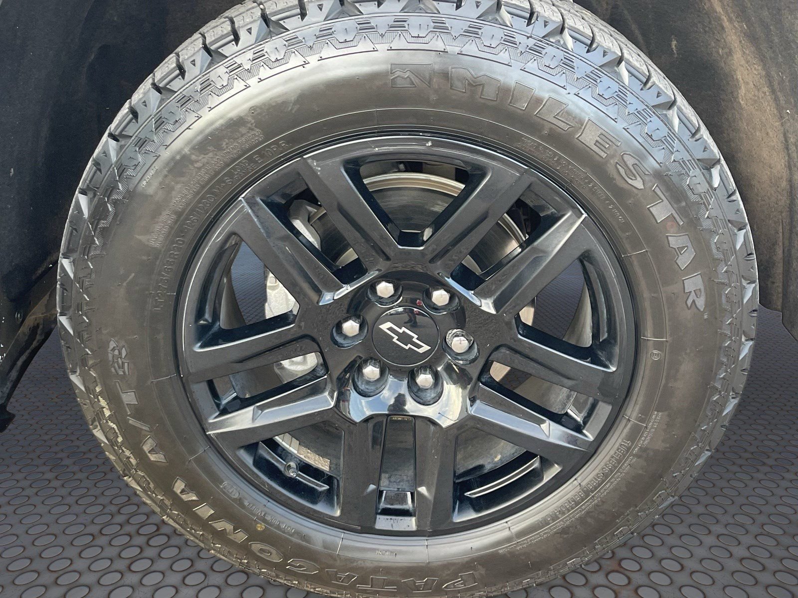 Certified 2024 Chevrolet Silverado 1500 RST w/ Convenience Package II AWD/4WD image 10