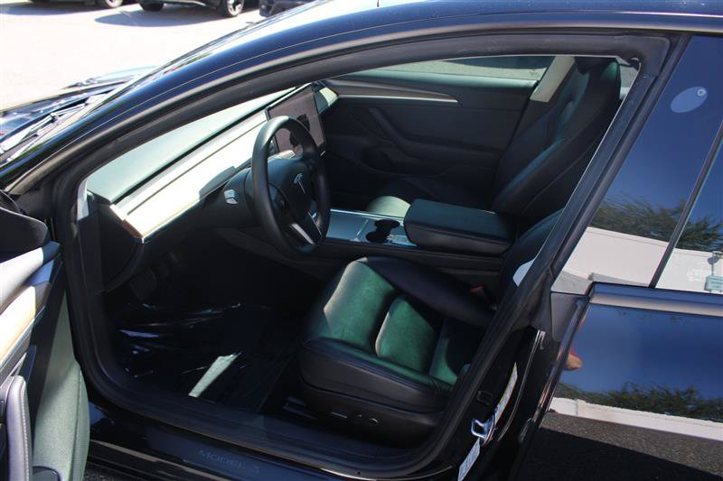 Used 2023 Tesla Model 3 Standard Range RWD image 7