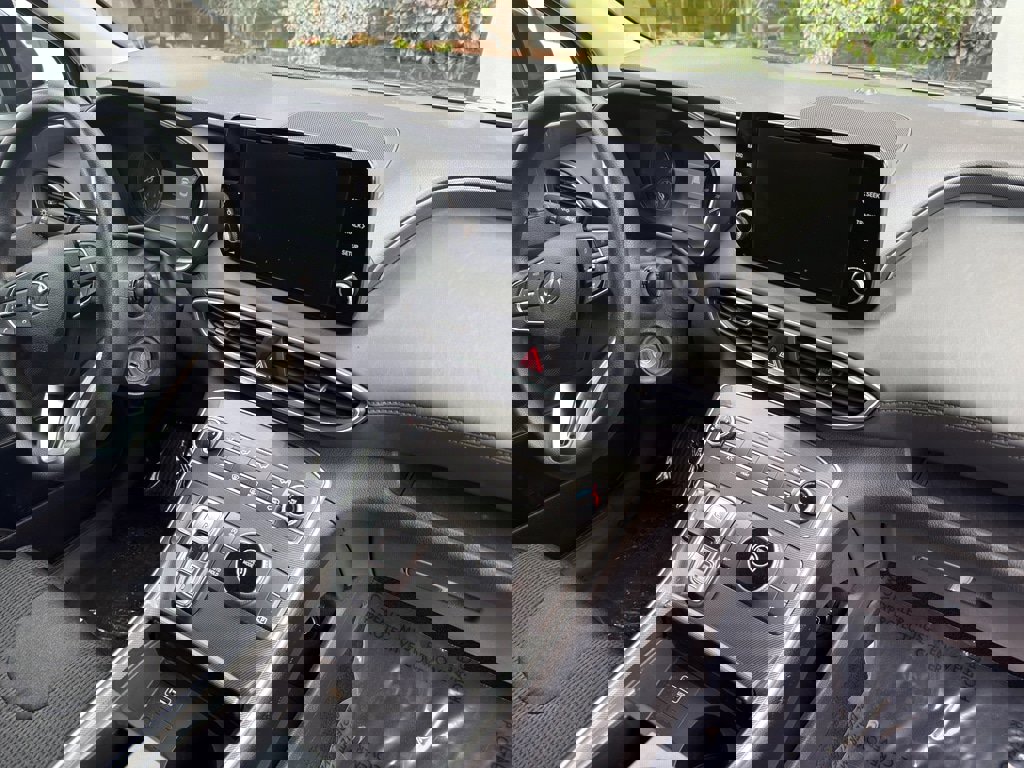 Used 2022 Hyundai Santa Fe SE w/ Cargo Package image 17