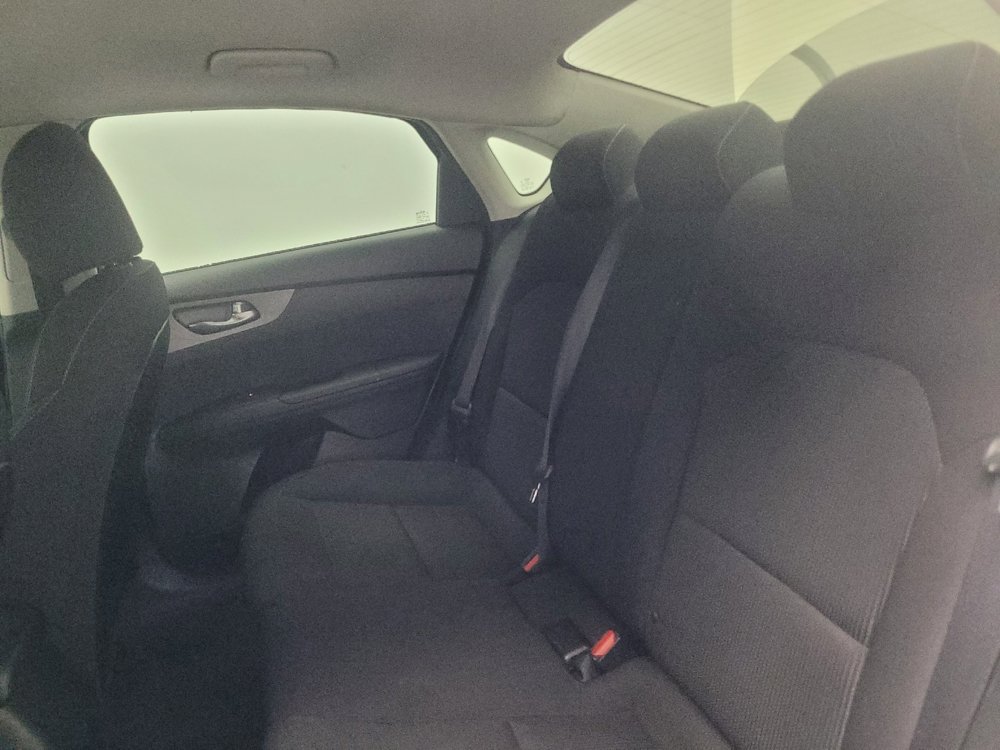 Used 2020 Kia Forte LXS FWD image 18