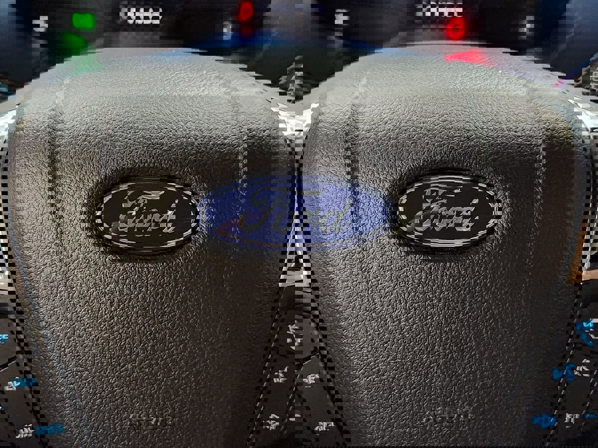 Used 2024 Ford Edge ST-Line image 49