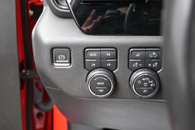 Used 2022 Chevrolet Silverado 1500 ZR2 AWD/4WD image 29