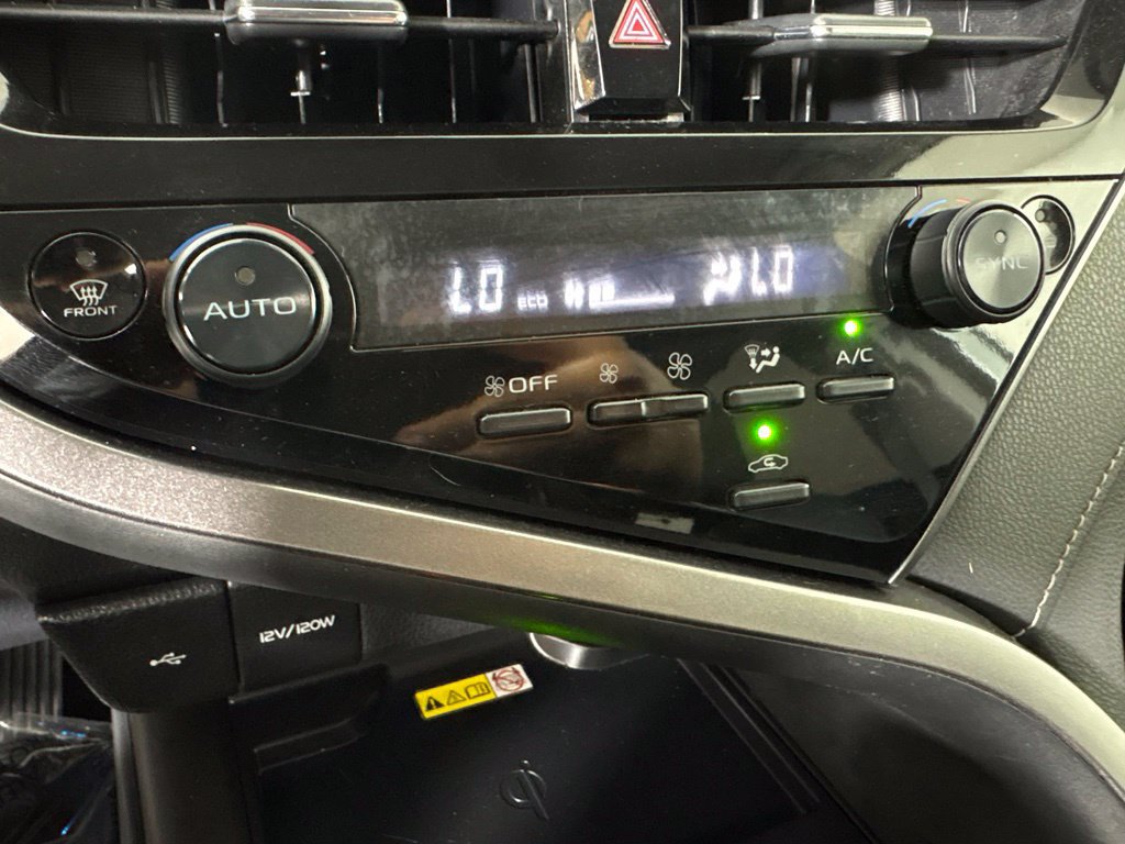 Used 2023 Toyota Camry XSE FWD image 37