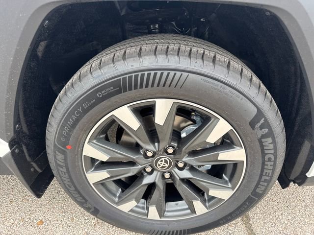 New 2026 Toyota RAV4 Limited AWD/4WD image 11