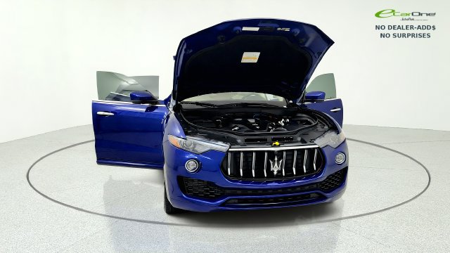 Used 2023 Maserati Levante GT AWD/4WD image 13