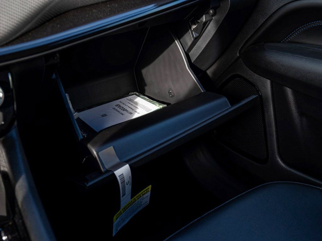 New 2026 Jeep Compass Limited image 12