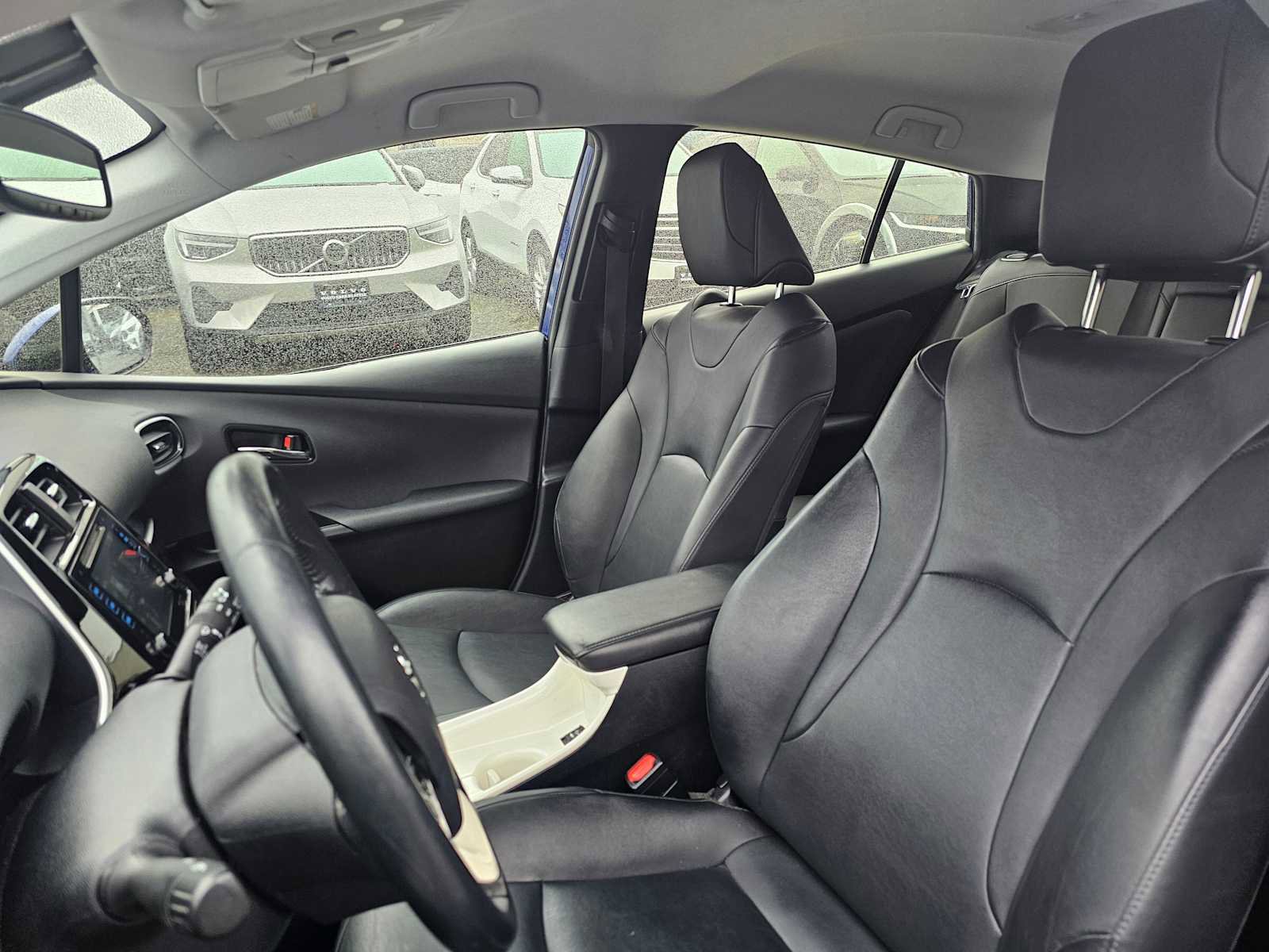 Used 2016 Toyota Prius Four image 21