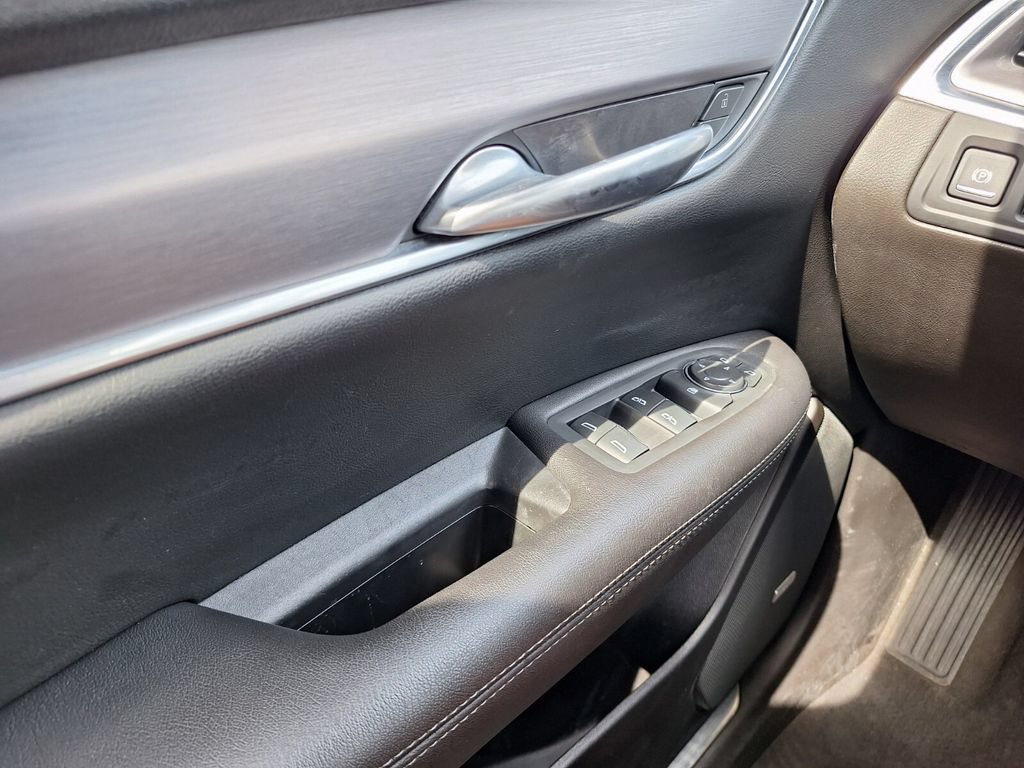 Certified 2023 Cadillac XT5 Luxury FWD image 18