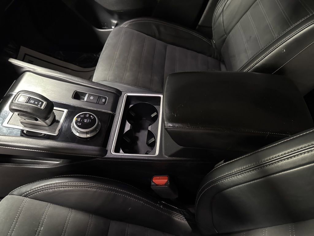 Used 2022 Mitsubishi Outlander SE image 30