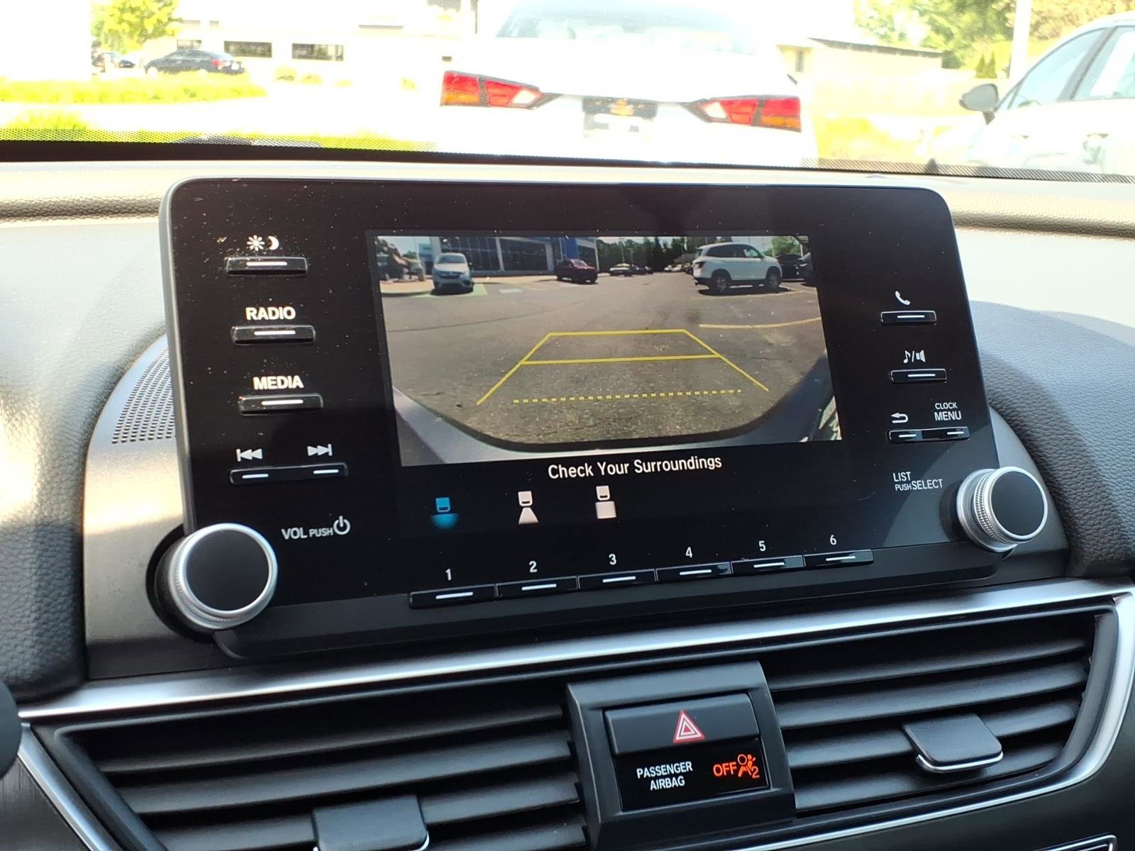 Used 2019 Honda Accord LX image 17