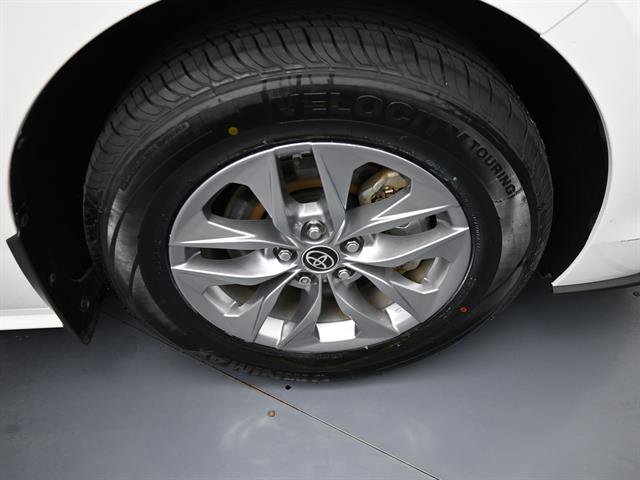 Certified 2022 Toyota Sienna LE FWD image 27