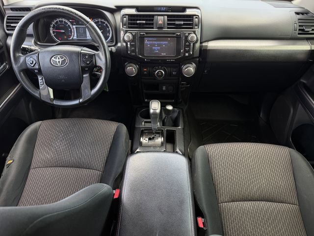 Used 2018 Toyota 4Runner TRD Off-Road AWD/4WD image 12
