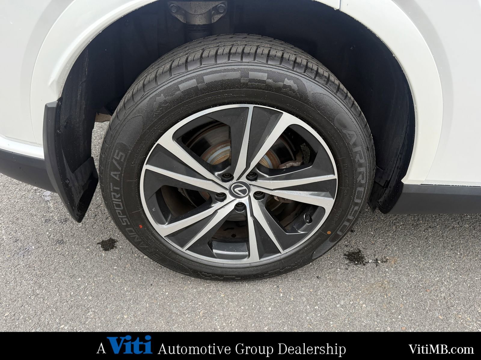 Used 2023 Lexus RX 350 Premium w/ Accessory Package AWD/4WD image 14