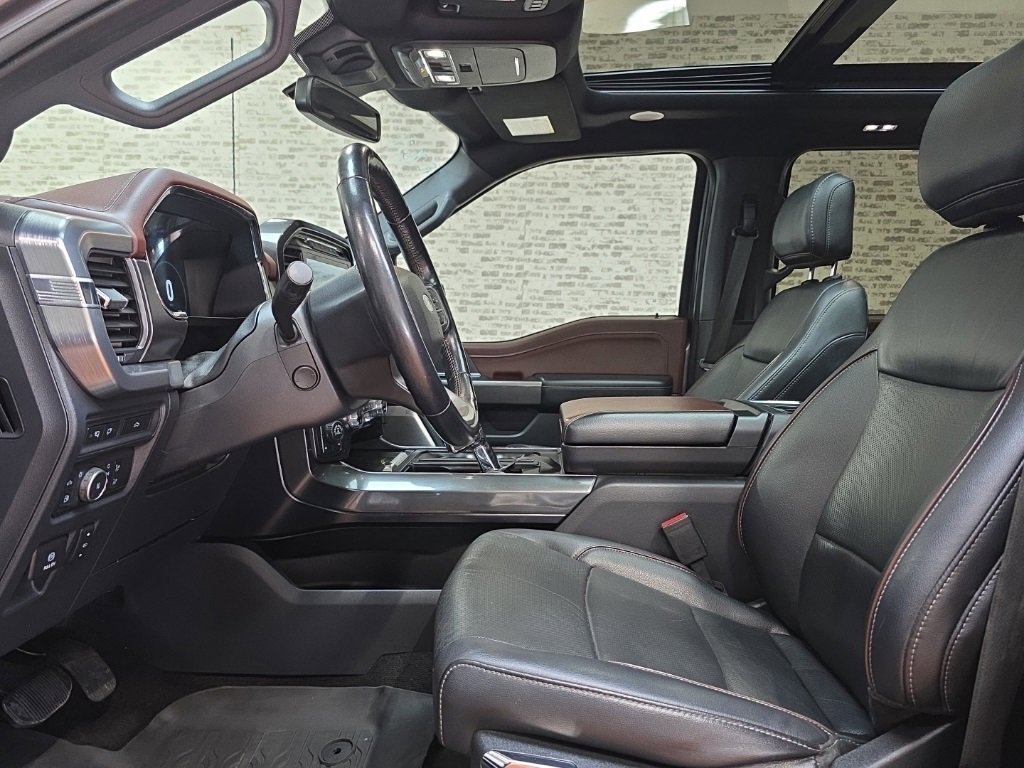 Used 2021 Ford F150 Lariat w/ Equipment Group 502A High image 24