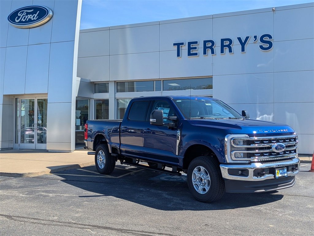 New 2026 Ford F250 XLT image 1