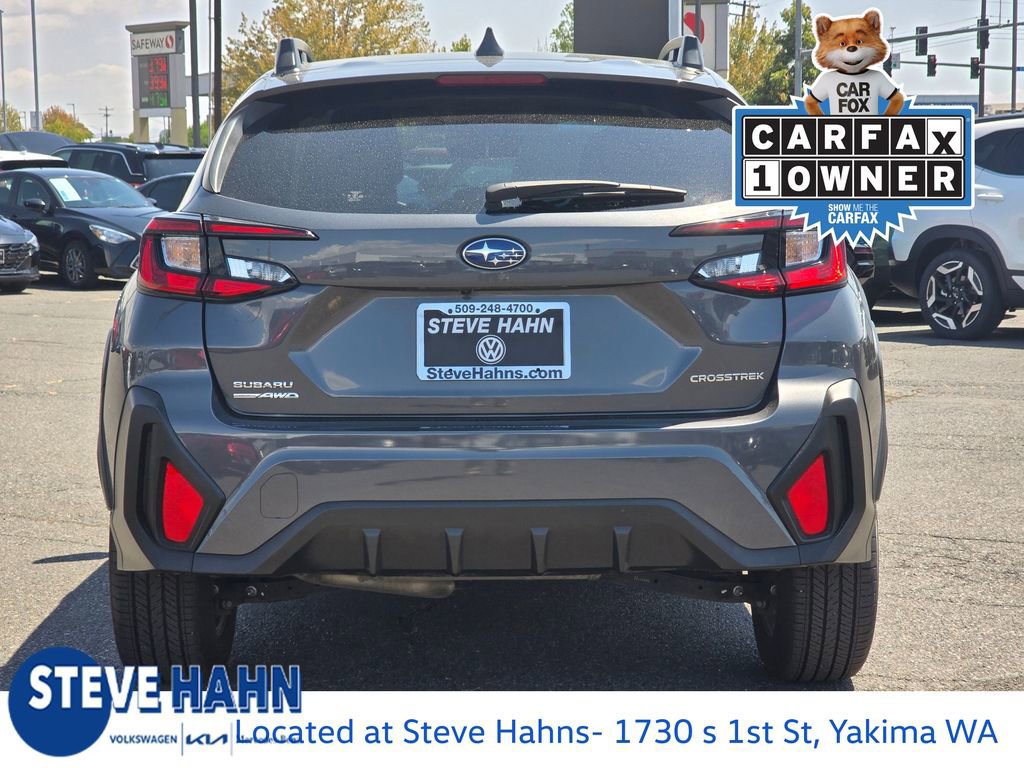 Used 2024 Subaru Crosstrek 2.0i Premium image 4