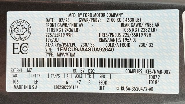 Used 2025 Ford Escape Platinum AWD/4WD image 44