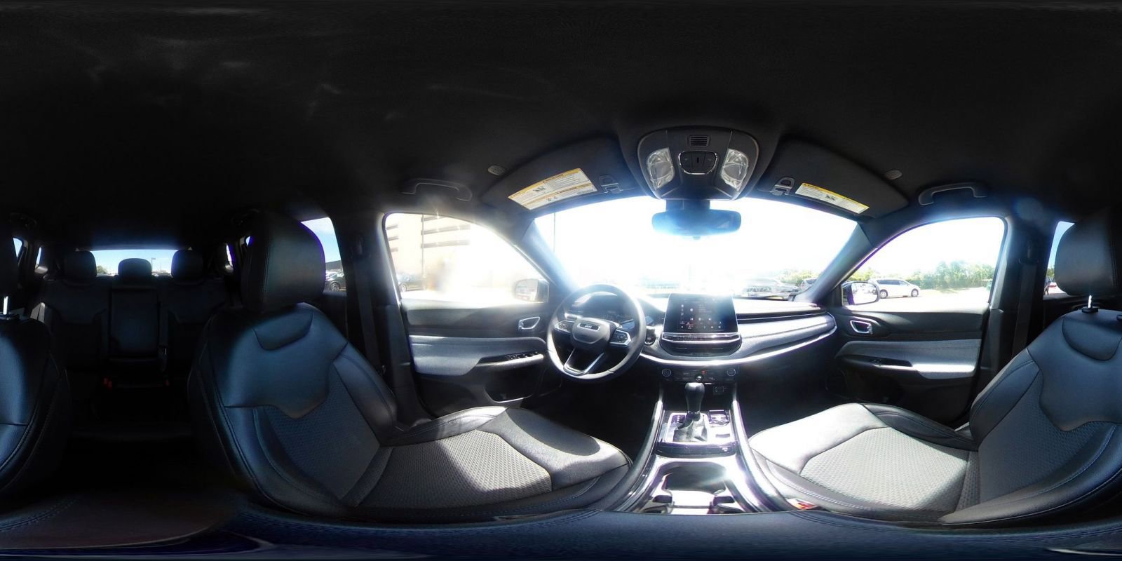 Used 2025 Jeep Compass Latitude image 41