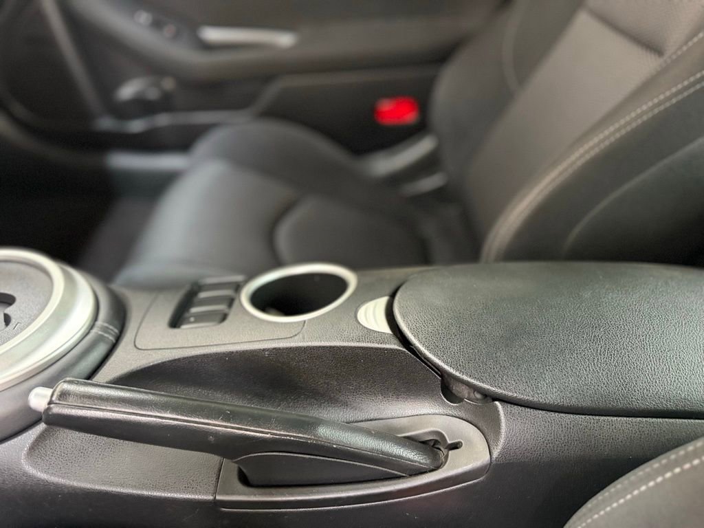 Used 2017 Nissan 370Z w/ Sport Package image 34