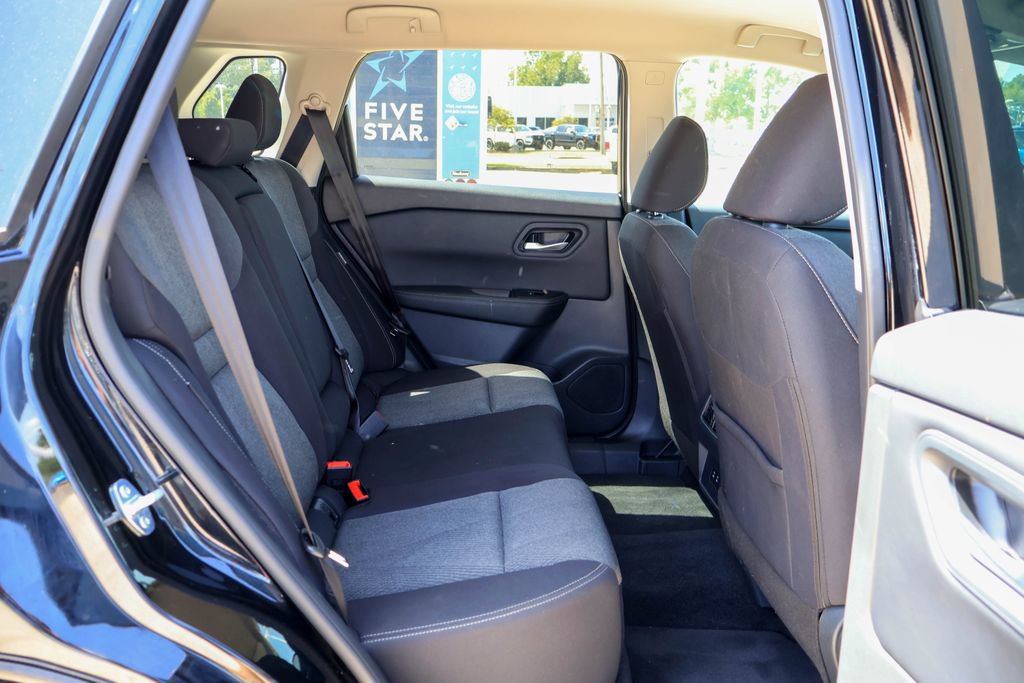 Certified 2026 Nissan Rogue SV w/ Cold Weather Package FWD image 10