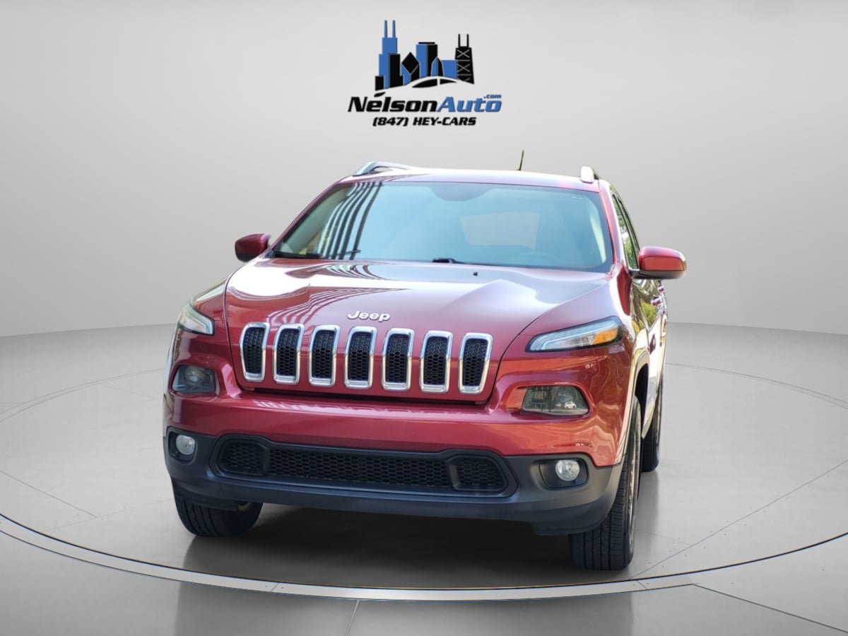 Used 2015 Jeep Cherokee Latitude w/ Cold Weather Group AWD/4WD image 11