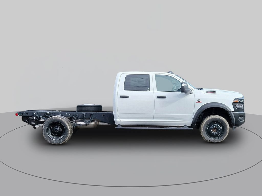 New 2026 RAM 4500 Tradesman AWD/4WD image 3