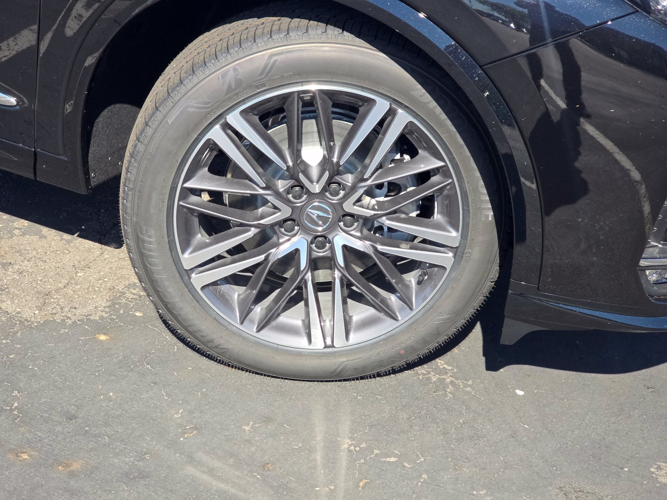 New 2026 Acura MDX w/ Advance Package AWD/4WD image 9