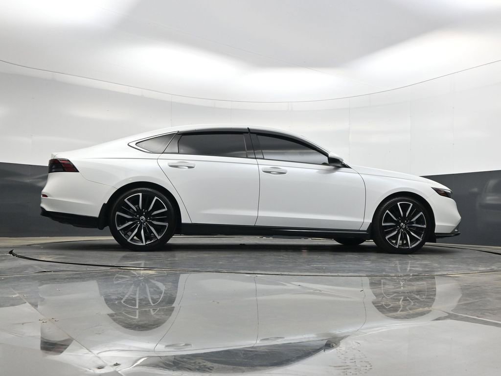 Used 2023 Honda Accord Touring image 34