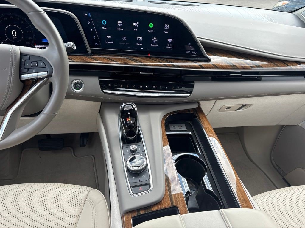 Certified 2023 Cadillac Escalade Premium Luxury Platinum w/ LPO, Radiant Package AWD/4WD image 14