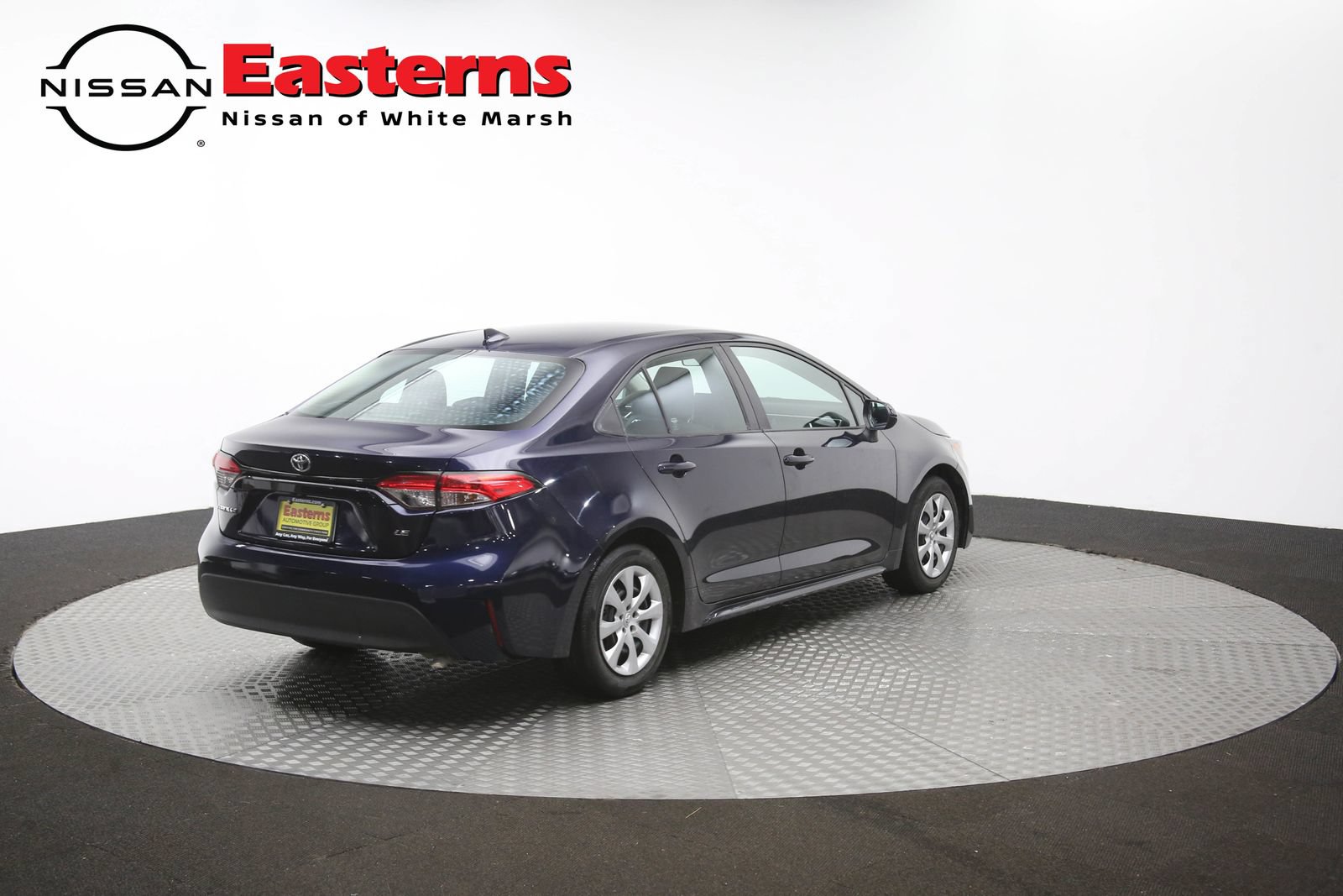Used 2023 Toyota Corolla LE FWD image 39