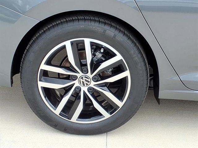 New 2026 Volkswagen Jetta SE FWD image 5