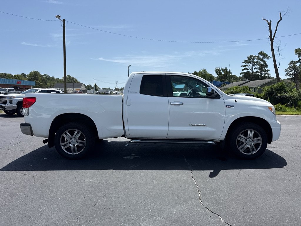 Used 2011 Toyota Tundra Limited w/ Memory Pkg AWD/4WD image 6