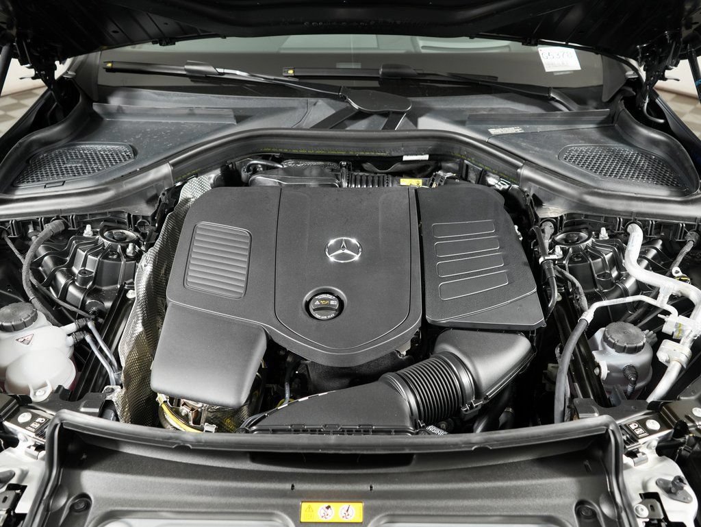 Certified 2026 Mercedes-Benz GLC 300 4MATIC image 33