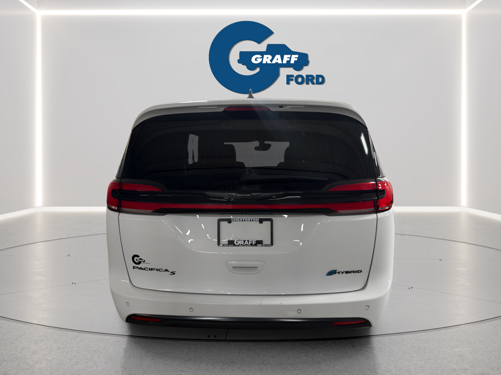 Used 2024 Chrysler Pacifica Limited FWD image 8