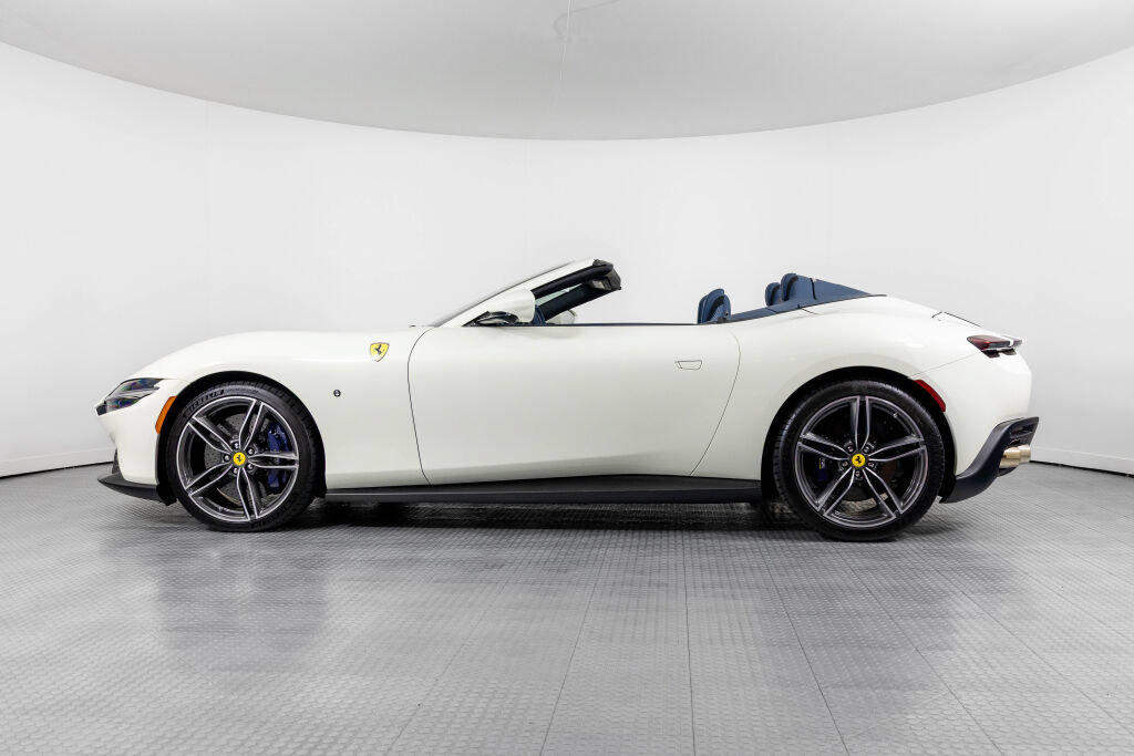 Certified 2024 Ferrari Roma Spider RWD image 3