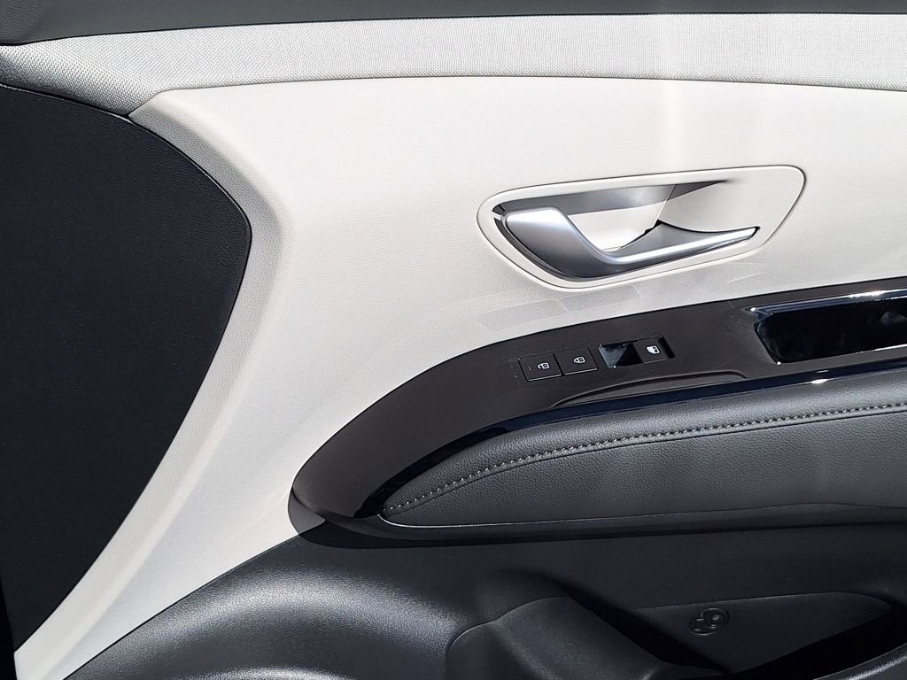 New 2026 Hyundai Tucson Limited image 27