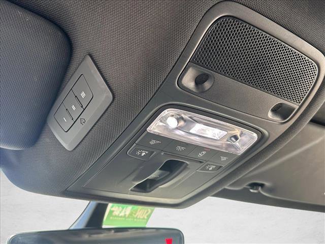 Used 2018 Audi Q3 2.0T Premium w/ Convenience Package image 24